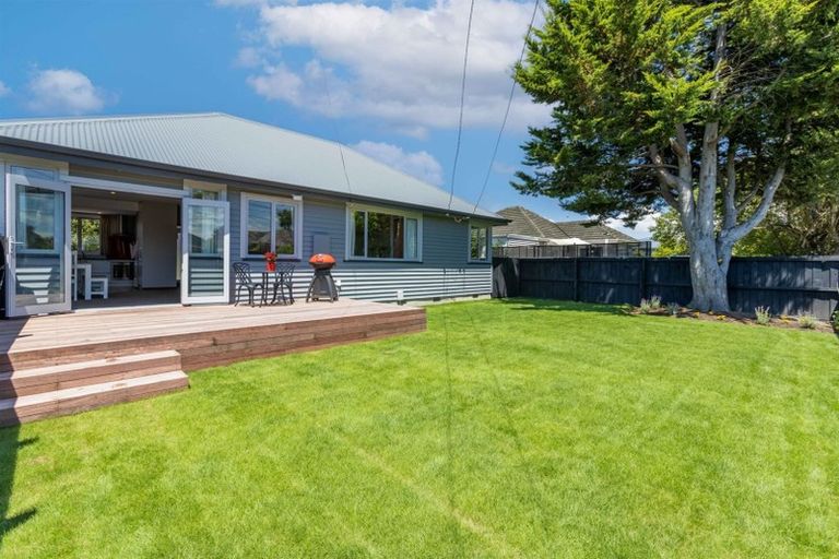 Photo of property in 214 Knowles Street, St Albans, Christchurch, 8052
