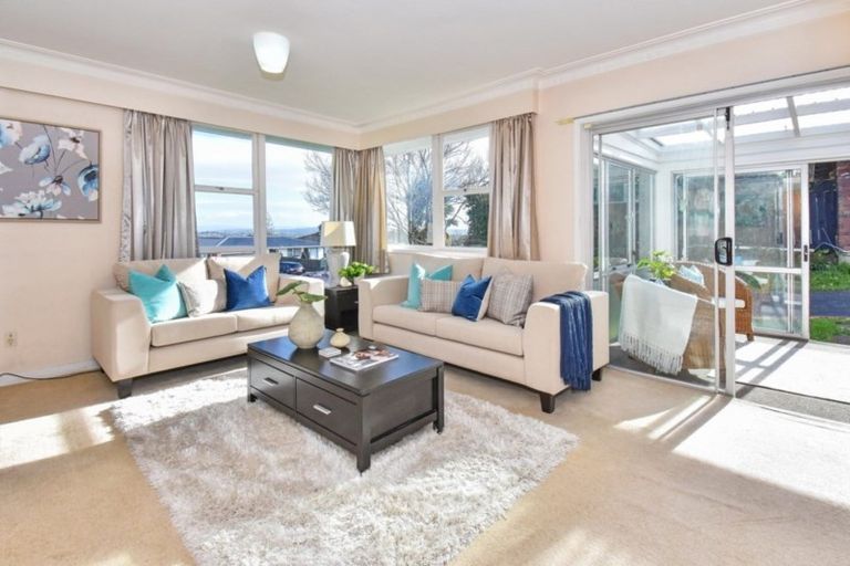 Photo of property in 1/9 Landop Terrace, Howick, Auckland, 2014