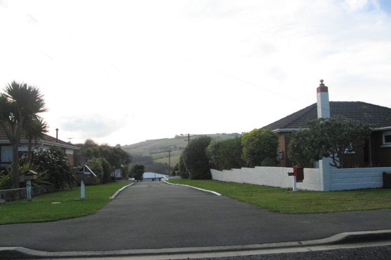 Photo of property in 53 Duckworth Street, Andersons Bay, Dunedin, 9013