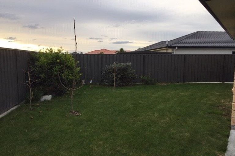 Photo of property in 12 Pukaki Place, Poraiti, Napier, 4112