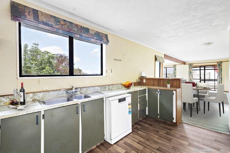 Photo of property in 113 Percy Dyett Drive, Karori, Wellington, 6012