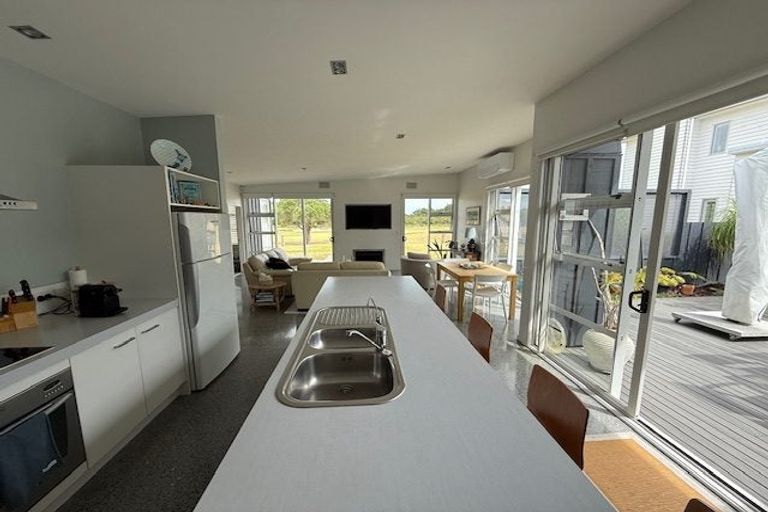 Photo of property in 152 Mangatawhiri Road, Omaha, Warkworth, 0986