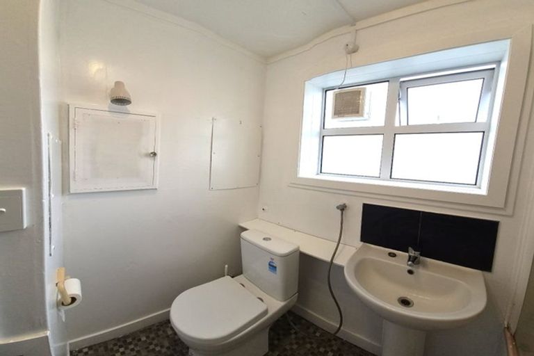 Photo of property in 99 Coromandel Street, Newtown, Wellington, 6021