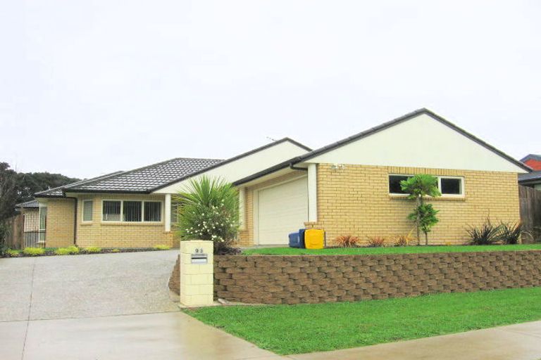 Photo of property in 95 Kyle Road, Greenhithe, Auckland, 0632