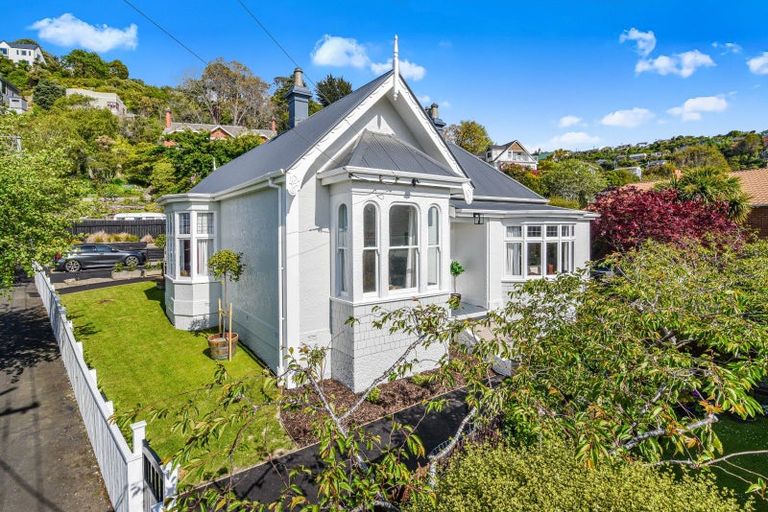 Photo of property in 30 Hobson Street, Saint Clair, Dunedin, 9012