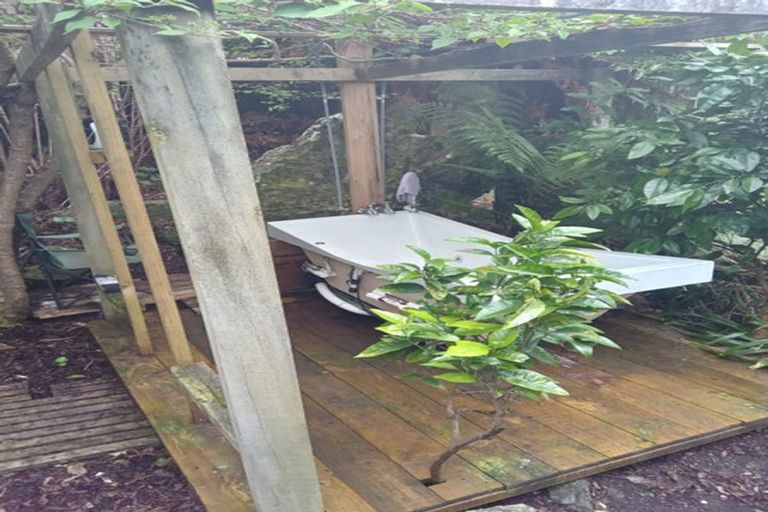 Photo of property in 1979 State Highway 1, Half Moon Bay, Kaikoura, 7371