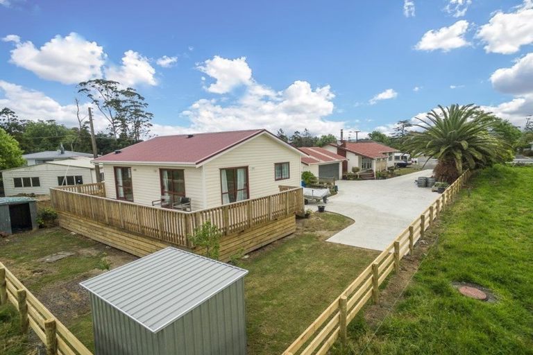 Photo of property in 200 Parkhurst Road, Parakai, 0830