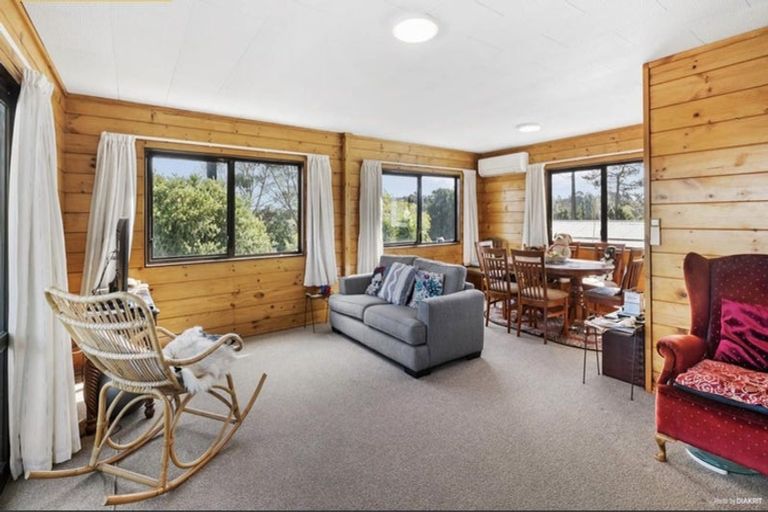 Photo of property in 219 Mahurangi East Road, Snells Beach, 0920