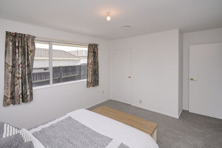 Photo of property in 20 Chadlington Street, Parklands, Christchurch, 8083