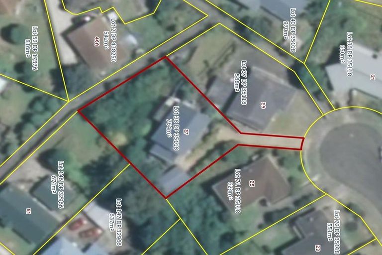 Photo of property in 27 Humphreys Grove, Titahi Bay, Porirua, 5022