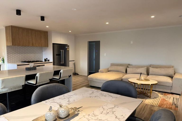 Photo of property in 236 Paremoremo Road, Lucas Heights, Auckland, 0632