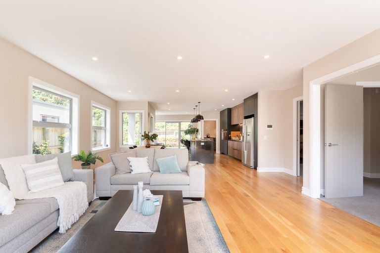 Photo of property in 22 Farnworth Terrace, Churton Park, Wellington, 6037