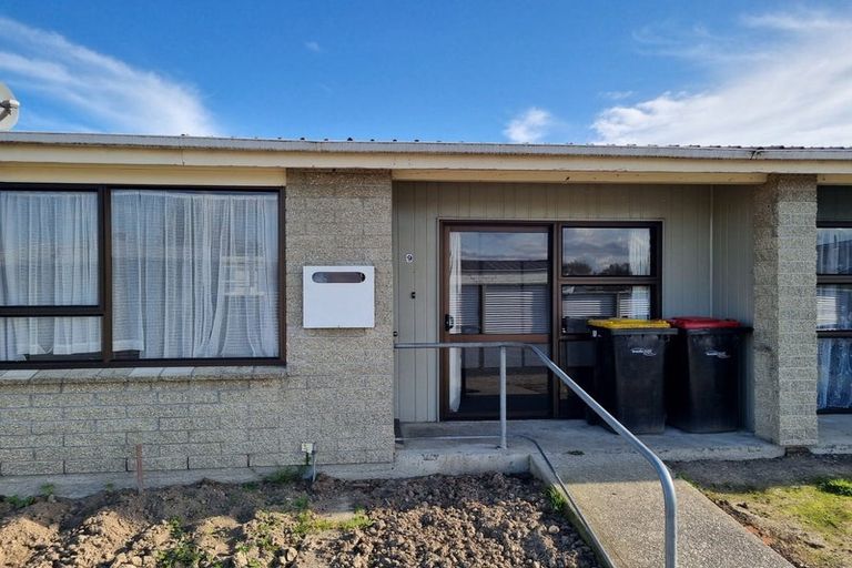 Photo of property in 1-12/71 Main Street, Mataura, 9712