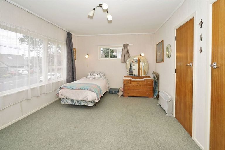 Photo of property in 19 Mccracken Avenue, Hillcrest, Hamilton, 3216