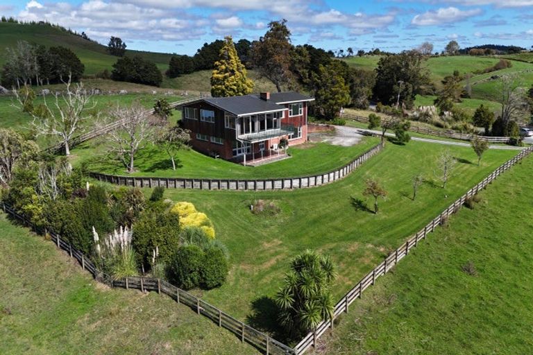 Photo of property in 123 Whakapirau Road, Wellsford, 0973