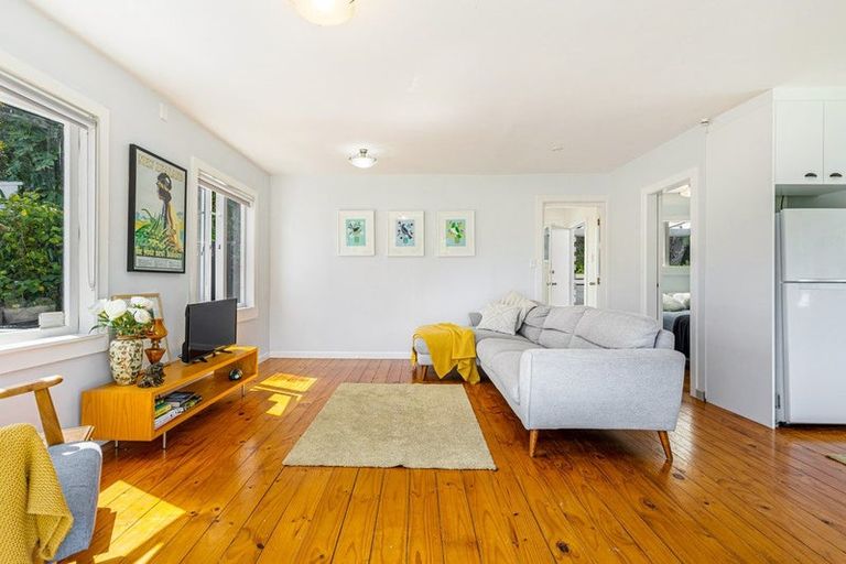 Photo of property in 18 Foster Avenue, Huia, Auckland, 0604