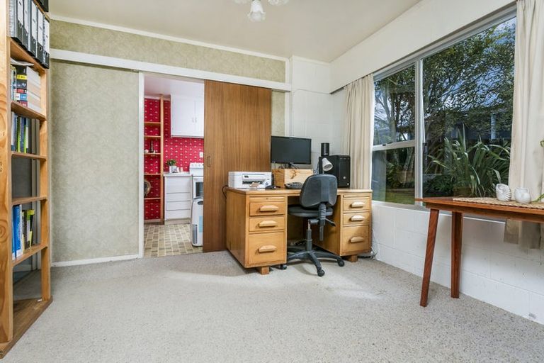Photo of property in 13 Morriggia Place, Bayview, Auckland, 0629