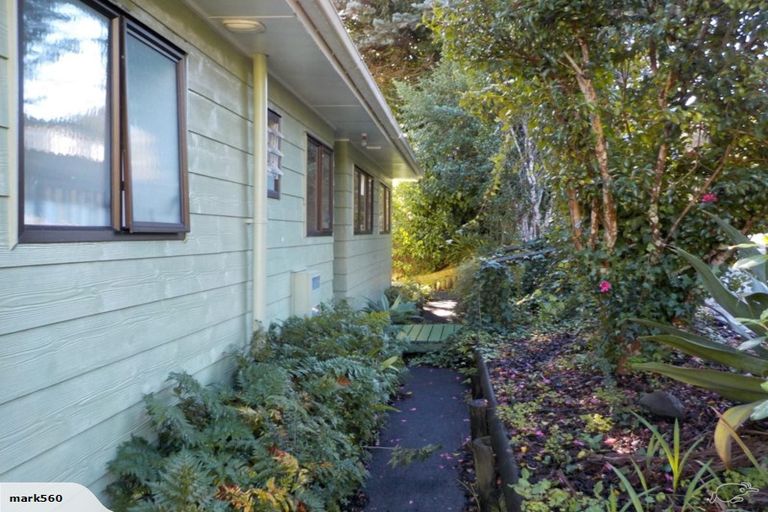 Photo of property in 1/41 Glencoe Road, Browns Bay, Auckland, 0630