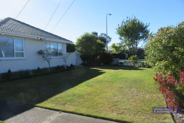 Photo of property in 70 Teesdale Street, Burnside, Christchurch, 8053