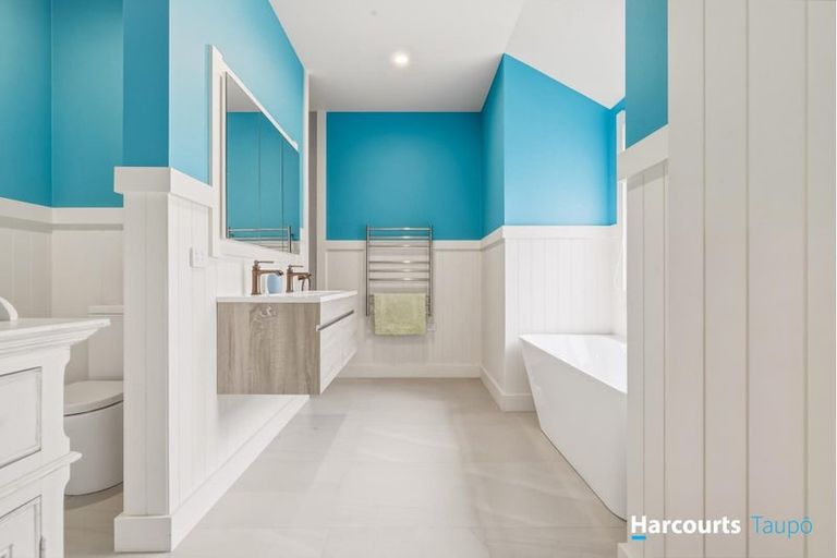 Photo of property in 3 Paulines Way, Wharewaka, Taupo, 3330