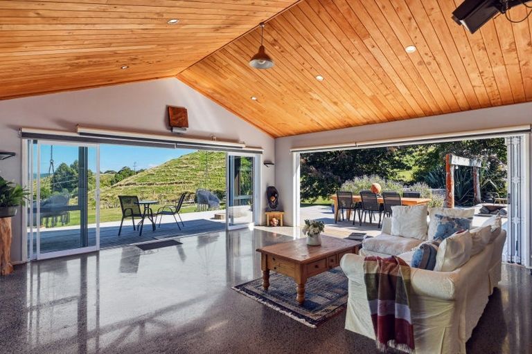 Photo of property in 34 Hepina Heights, Kinloch, Taupo, 3377