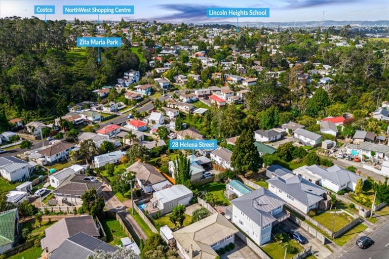 Photo of property in 28 Helena Street, Massey, Auckland, 0614