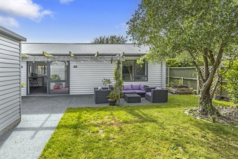 Photo of property in 108 Hills Road, Edgeware, Christchurch, 8013
