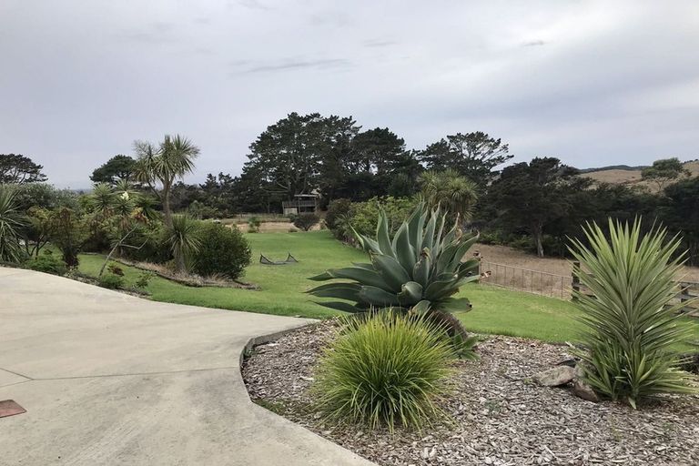 Photo of property in 6 Top Road, Dairy Flat, Albany, 0792