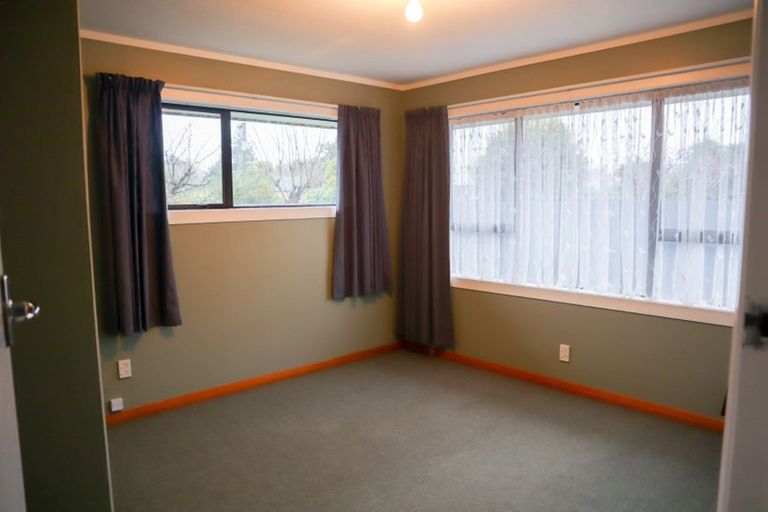 Photo of property in 1 Woodend Road, Woodend, 7610