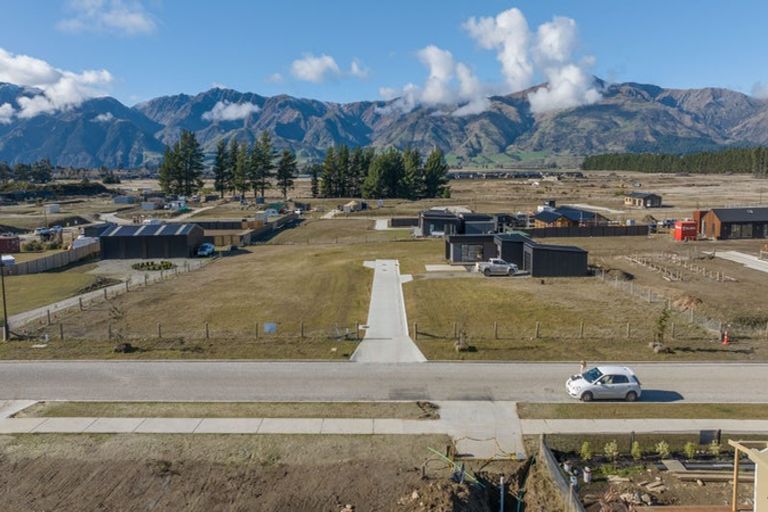 Photo of property in 66 Lost Burn Road, Lake Hawea, 9382