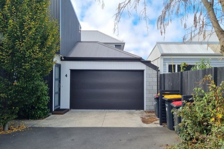 Photo of property in 4/6 Feilding Street, Addington, Christchurch, 8024