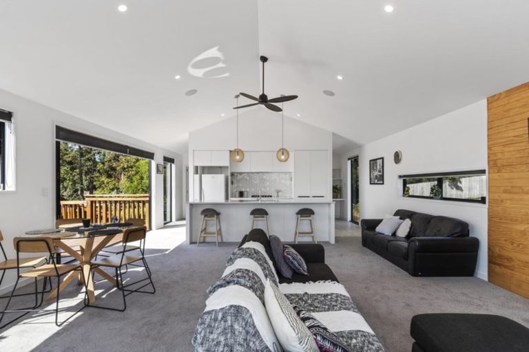 Photo of property in 272 Ballintoy Park Drive, Welcome Bay, Tauranga, 3175