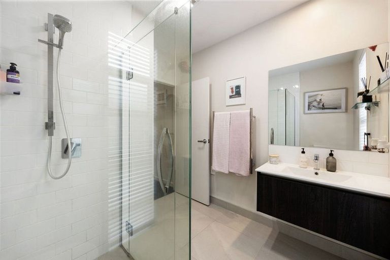 Photo of property in 6/30 Jarrett Terrace, Leamington, Cambridge, 3432