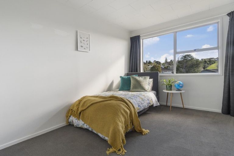 Photo of property in 8 Hewlett Road, Massey, Auckland, 0614