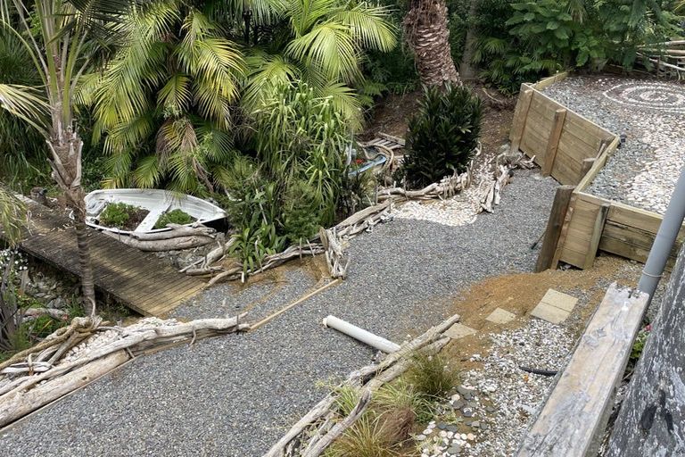 Photo of property in 54 Powells Road, Cable Bay, 0420