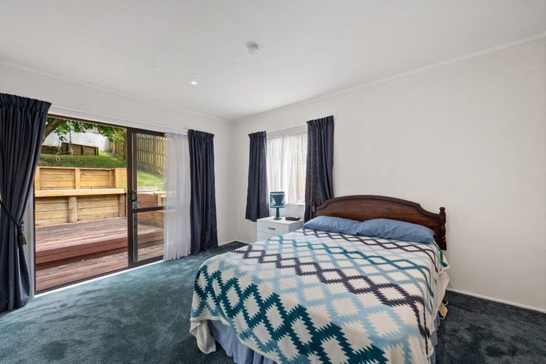 Photo of property in 26 Lingham Crescent, Torbay, Auckland, 0630