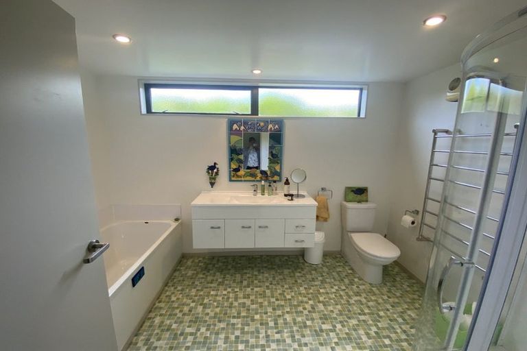 Photo of property in 173 Bing Lucas Drive, Tawa, Wellington, 5028