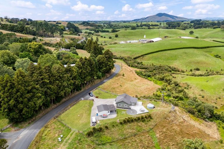 Photo of property in 169 Mangati Road, Puketotara, Te Awamutu, 3876