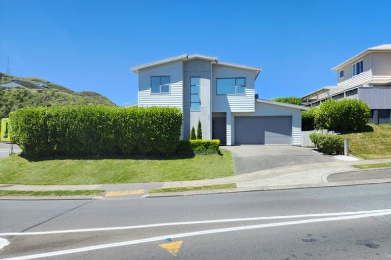 Photo of property in 260 Mark Avenue, Grenada Village, Wellington, 6037