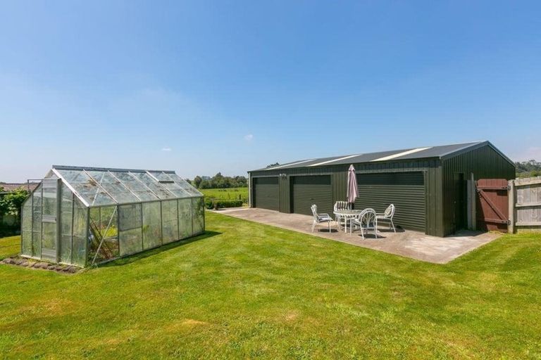 Photo of property in 2599 Mountain Road, Tariki, Stratford, 4394