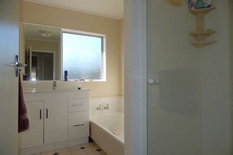 Photo of property in 29 Fairway Drive, Kerikeri, 0230