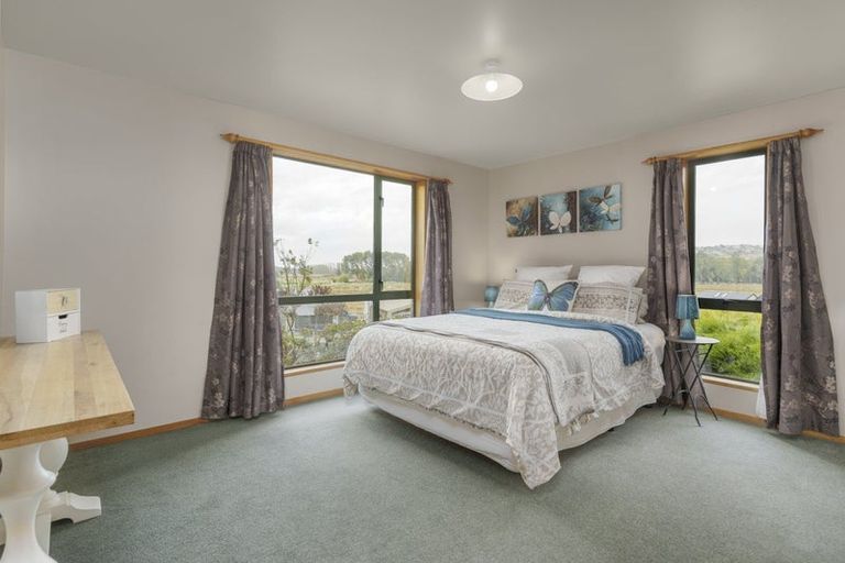 Photo of property in 700 Cashmere Road, Halswell, Christchurch, 8025