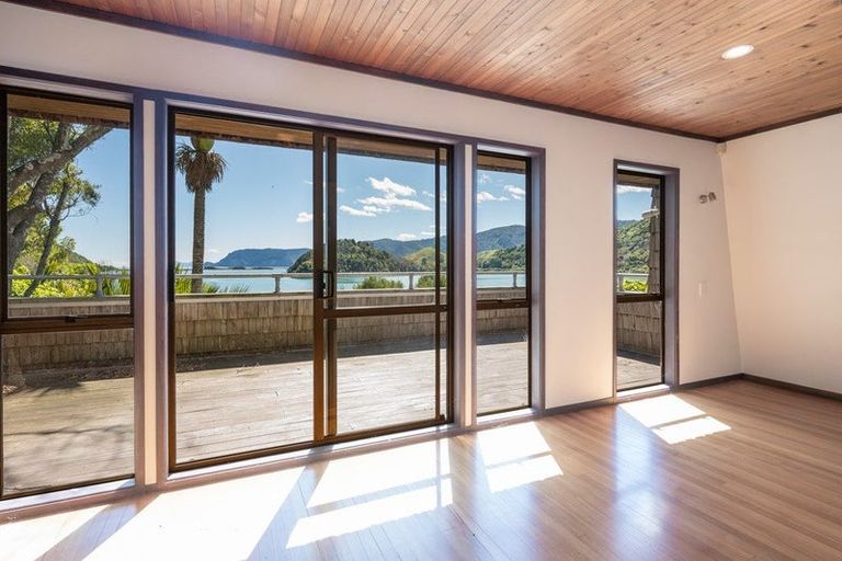 Photo of property in 580 Cable Bay Road, Cable Bay, Nelson, 7071