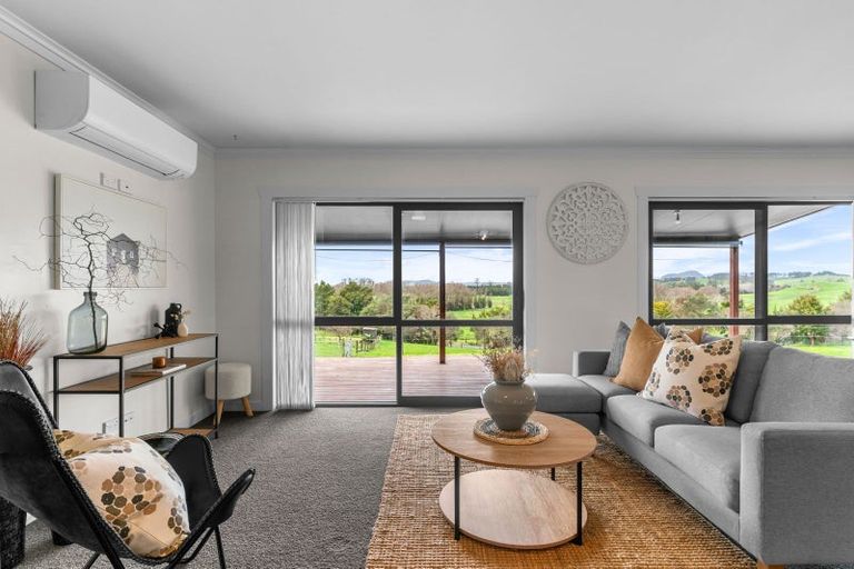 Photo of property in 845 Hukerenui Road, Hukerenui, Hikurangi, 0182