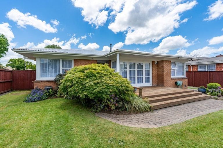 Photo of property in 19 Laurence Street, Queenwood, Hamilton, 3210