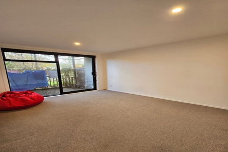 Photo of property in 4b Regent Street, Newtown, Wellington, 6021