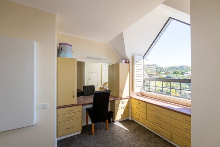 Photo of property in 38 Kensington Drive, Taradale, Napier, 4112