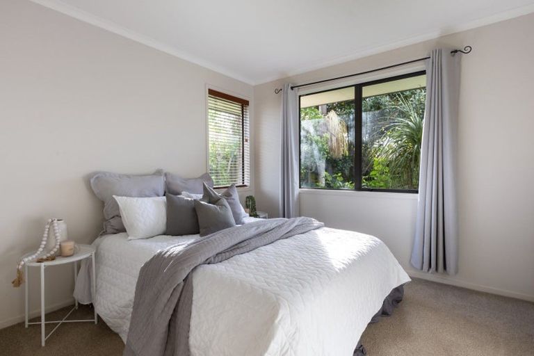 Photo of property in 8 Highlander Place, Welcome Bay, Tauranga, 3112