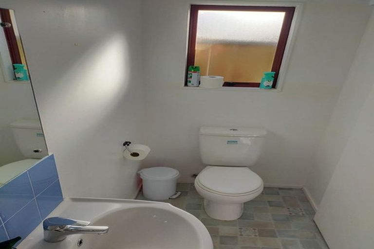 Photo of property in 8 Emmett Street, Shirley, Christchurch, 8013