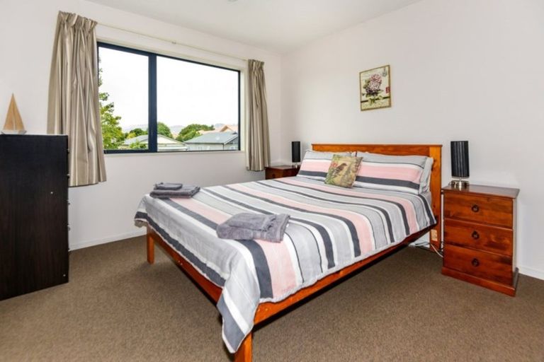 Photo of property in 3/75 Thackeray Place, Waltham, Christchurch, 8023